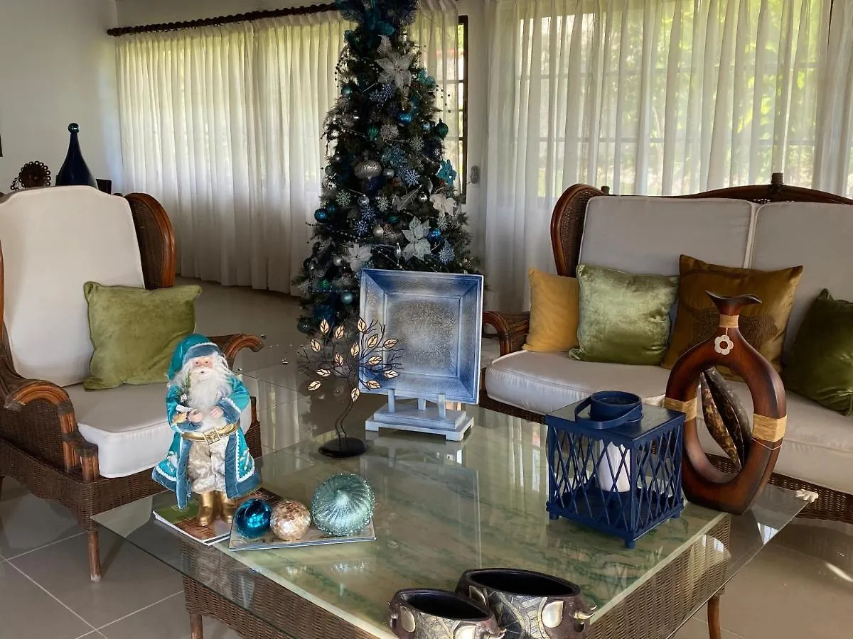 Villa Luz La Romana 0*,
